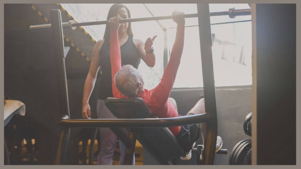 estação de musculação exercicios